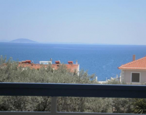 Seaview Studio Helen No 6